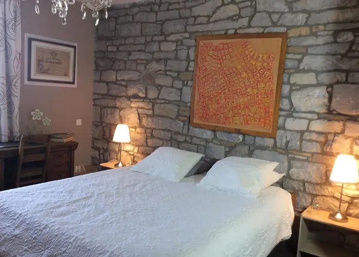 Nocleg ze śniadaniem D'hotes 